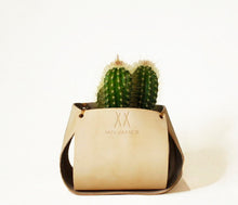  Vegetable Tanned Plant Sheath - 4"